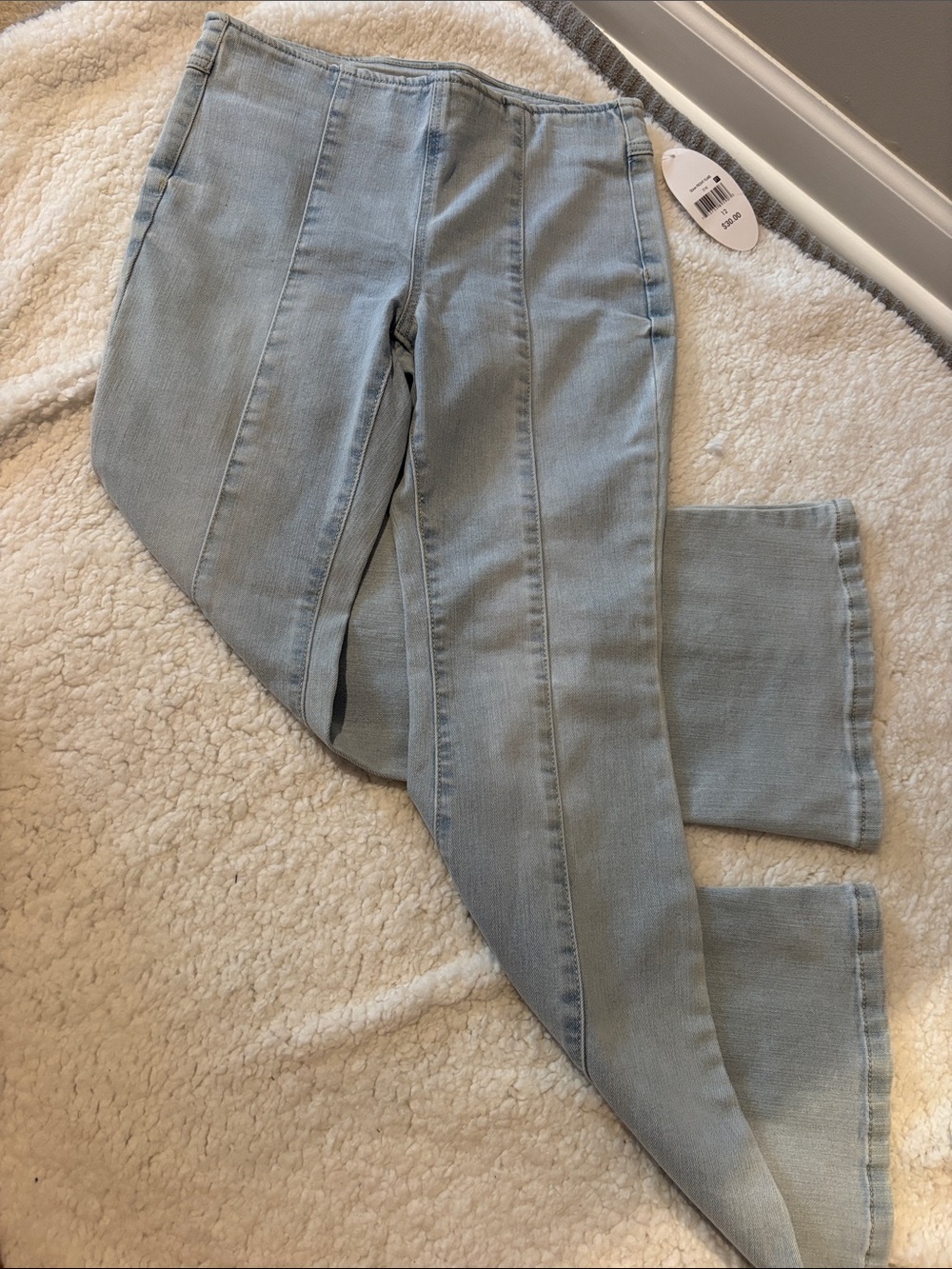 Girls' Light Blue Front-Seam Jeans